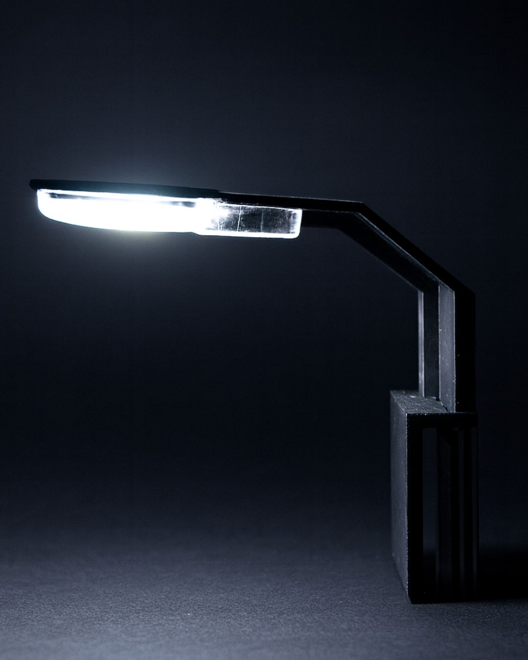 LUMINÁRIA M-180 RGB BRANCA 9W BIV SKRw